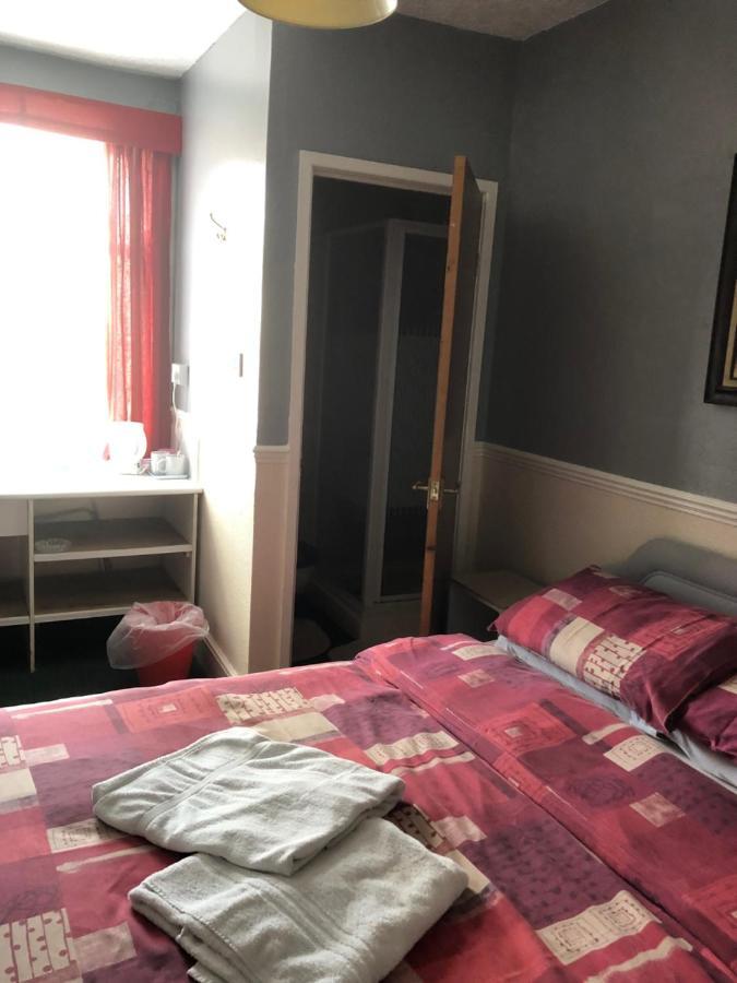Thornhurst Hotel Скарборо Экстерьер фото